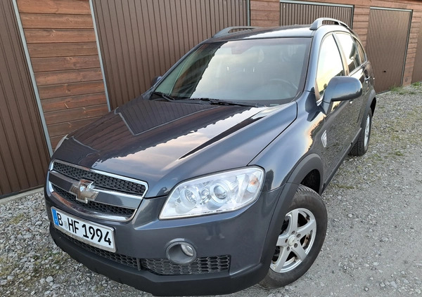 Chevrolet Captiva cena 22200 przebieg: 177200, rok produkcji 2008 z Września małe 742